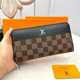 Picture of LV Wallets _SKUfw142364483fw